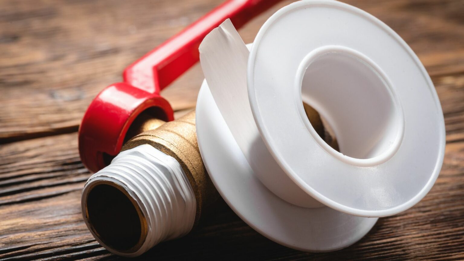 Teflon Tools Rework 21 Essential Tools Every Homeowner Needs for Basic Repairs - Trendonomist