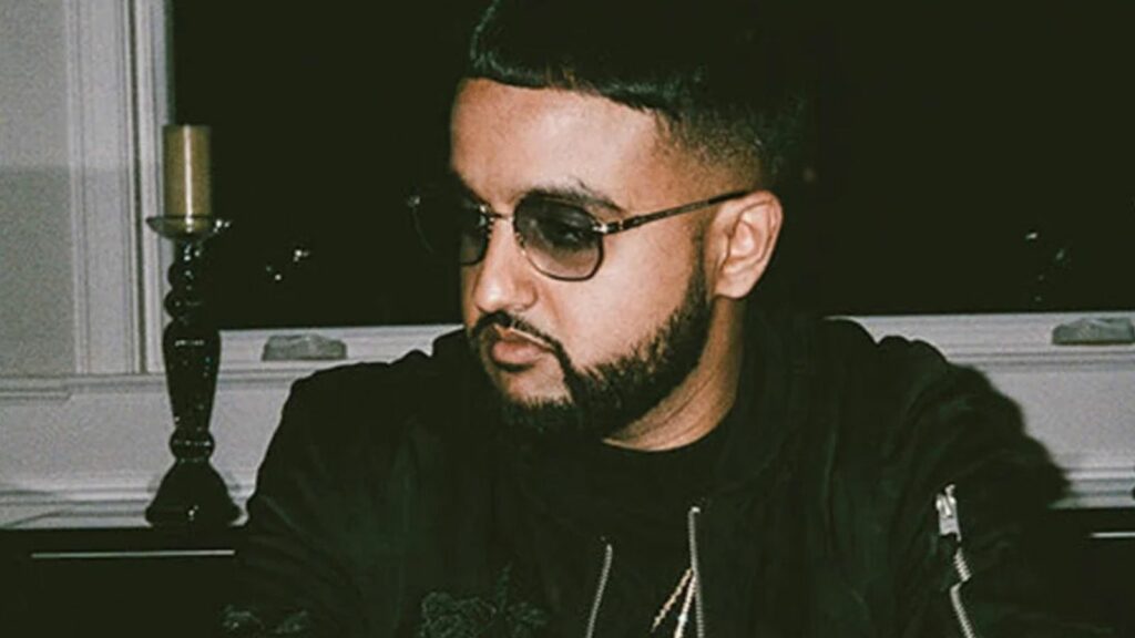 Nav Candaian Rapper 25 Canadian Artists Who Are Putting Canada on the World Stage ...